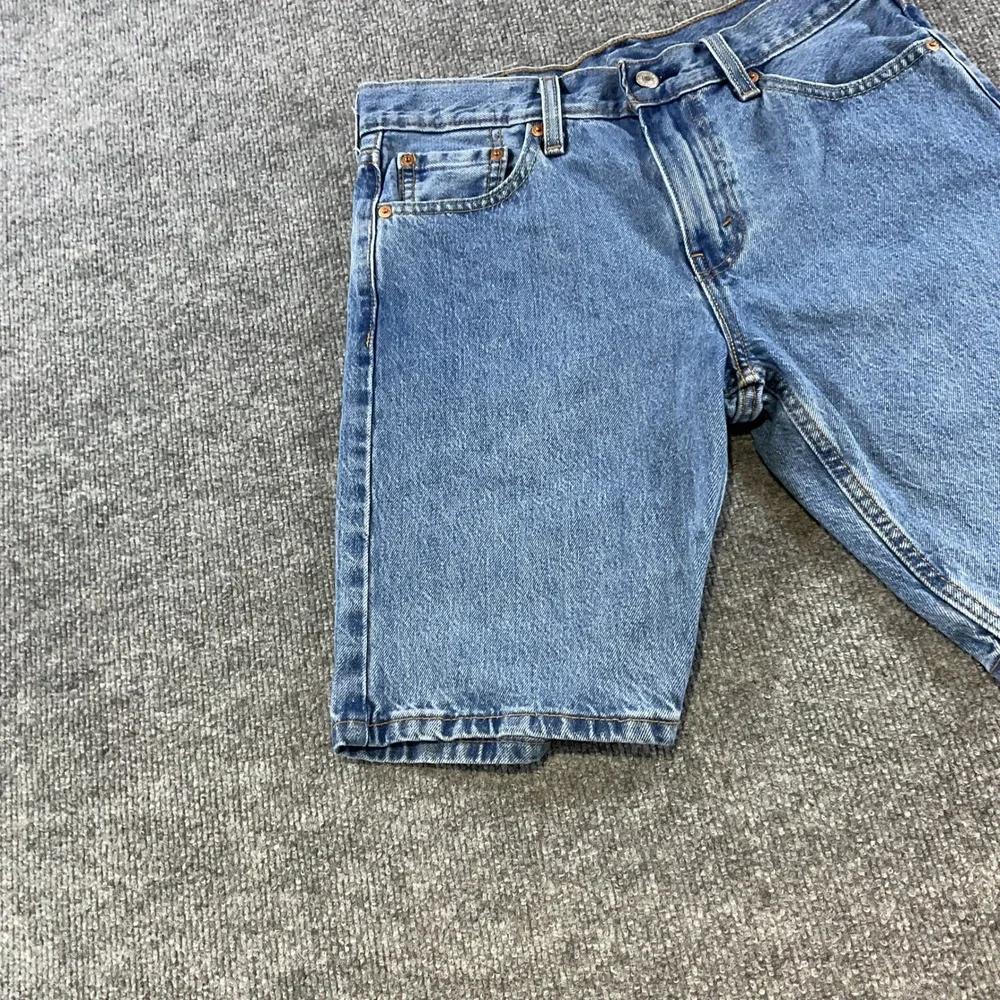 Levi's 405 Standard Fit Denim Shorts Mens 30 Blue Medium Wash Jean Shorts